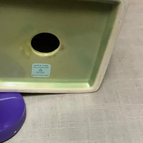 Party Lite - Picture 5 of 5